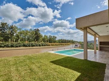 Casa · 390m² · 6 Ambientes · 2 Cocheras · Venta Casa a Estrenar 4 Dorm. Al Rio en El Yacht Nordelta