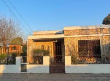 Casa · 20m² · 3 Ambientes · Venta Casa 3 Ambientes 2 Dorm. en Moreno