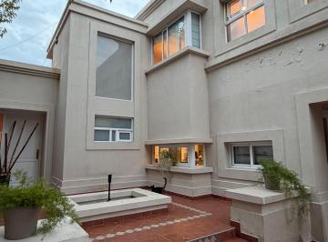 Casa de 16 ambientes, Chacras de Coria · Excelente Oportunidad Desarrollo Comercial en Chacras de Coria