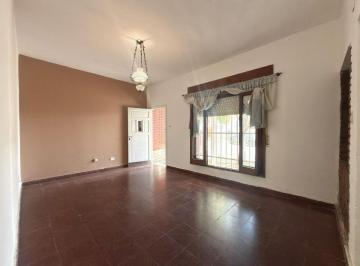 Casa · 146m² · 3 Ambientes · 1 Cochera · Venta Casa 2 Dorm. - Apta Crédito - Quebrada de Las Rosas