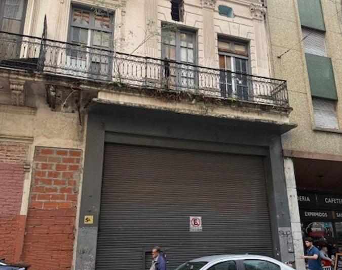 Terreno · 458m²