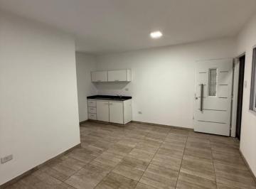 Departamento · 1m² · 1 Ambiente · Deptos en Alquiler, Primer y Segundo Piso
