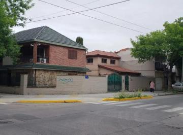 Casa · 296m² · Terreno Doble Frente Casa Villa Real