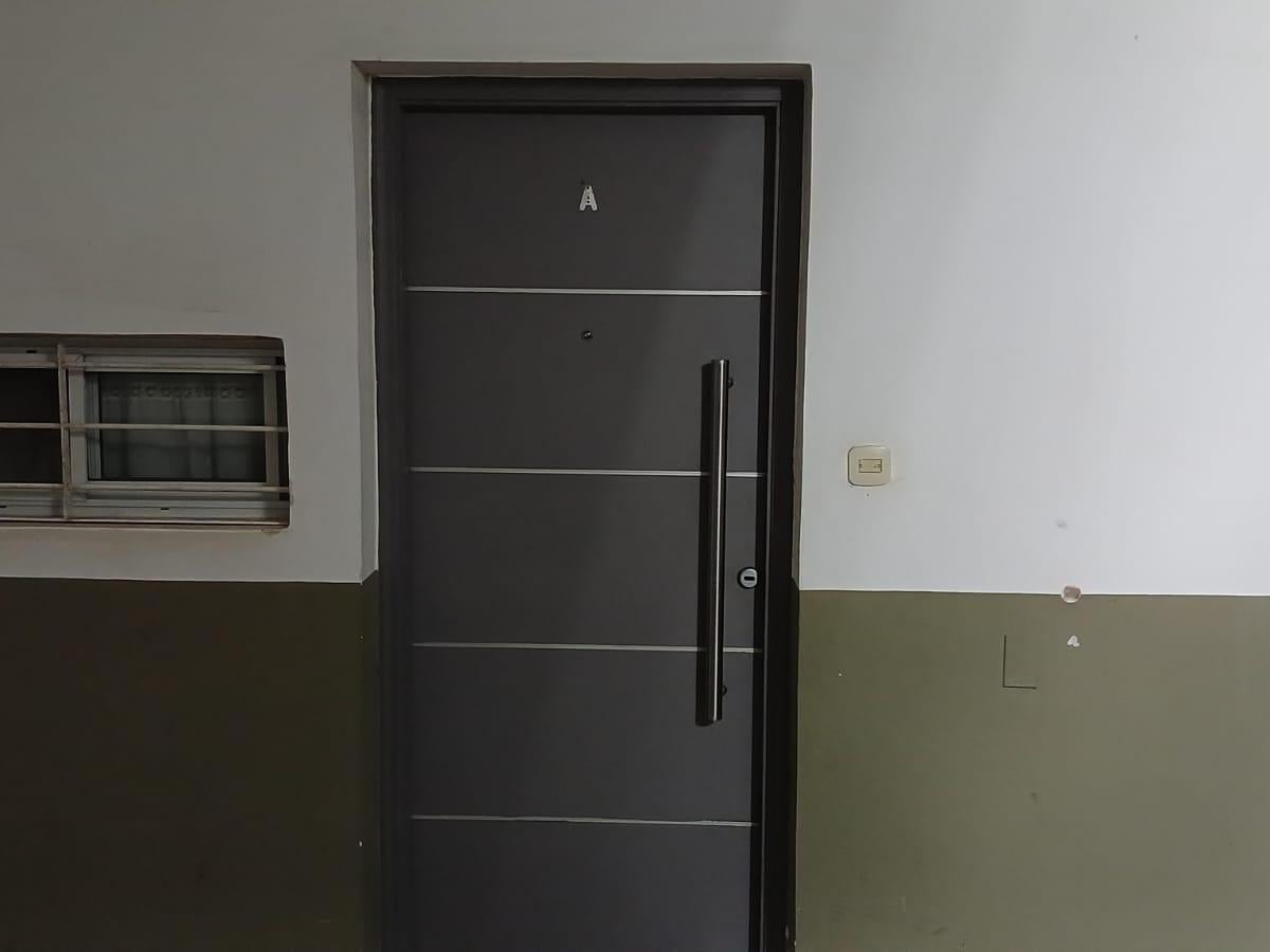 Molina 233