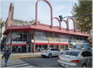 Local comercial · 627m² · Alquiler Local en Mataderos