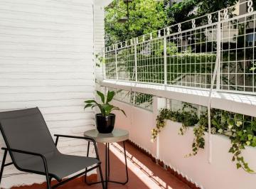 Departamento · 62m² · 3 Ambientes · Pulmón Verde - Contrafrente. Blcn. Aterrazado - Apto Prof.