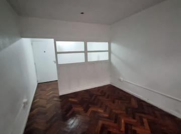 Oficina comercial de 1 ambiente, Monserrat · Oficina Refaccionada de 17 m² a Una Cuadra de Plaza Congreso, Dueño Directo