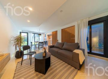 Casa · 131m² · 5 Ambientes · Casa a Estrenar Cuatro Dorm. con Pileta, Parrillero, Terraza Cochera y Amenities en Fisherton