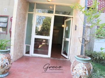 Departamento · 50m² · 4 Ambientes · Departamento Planta Baja con Salida Independiente