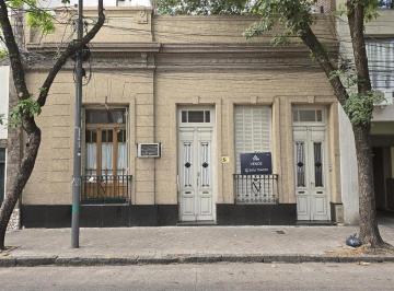 Terreno · 118m² · 6 Ambientes · Casa Ideal Uso Institucional / Profesional. Santa Fe y Bv. Oroño, Rosario.