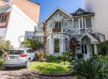 Casa · 320m² · 6 Ambientes · 2 Cocheras · Venta Casa Chalet 6 Amb Piscina 358 m² Devoto