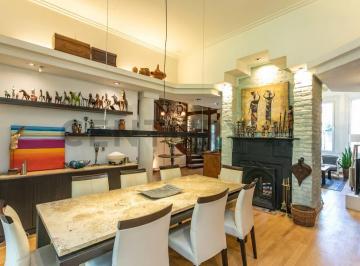 Casa · 320m² · 6 Ambientes · 2 Cocheras · Venta Casa Chalet 6 Amb Piscina 358 m² Devoto
