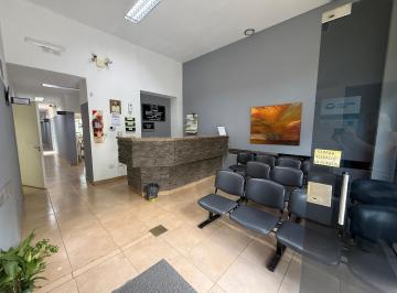Oficina comercial · 160m² · 7 Ambientes · Alvear Al 400 Oficina Consultorios