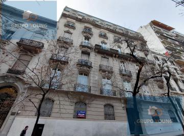 Departamento · 200m² · 5 Ambientes · 1 Cochera · Alquiler Departamento Amoblado 5 Amb con Parrilla y Cochera - Recoleta