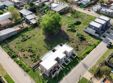 Terreno · 300m² · Terreno en Lobos