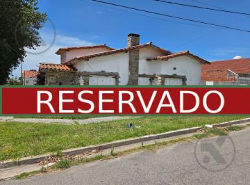 Casa · 114m² · 4 Ambientes · Venta | Oportunidad a Reciclar | Casa Cuatro Ambientes | Punta Mogotes