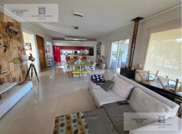 Casa · 270m² · 8 Ambientes · 2 Cocheras · Venta Casa 3 Dorm en Tierralta