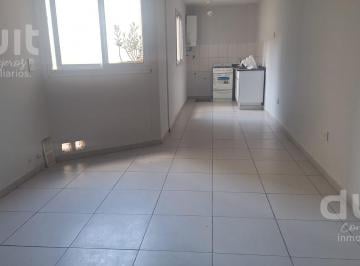 Departamento · 40m² · 2 Ambientes · Departamento de 1 Dormitorio en Alquiler en Alberdi