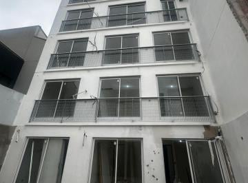 Edificio · 750m² · 24 Ambientes · Edificio Comercial en Alquiler - 24 Ambientes - Villa Crespo
