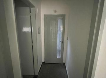 Departamento · 32m² · 2 Ambientes · Alquila Dpto 1 Dormitorio