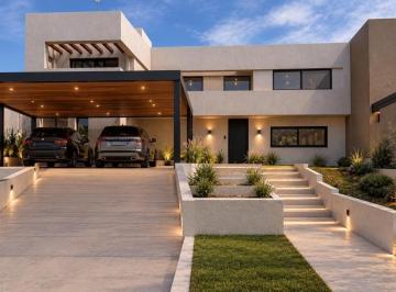 Casa · 300m² · 4 Ambientes · 2 Cocheras · Casa en Venta Santina Norte, Valle Escondido