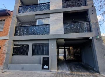 Departamento · 42m² · 2 Ambientes · 1 Cochera · Venta Departamento 2 Ambientes con Cochera, Terraza Propia en Lomas de Zamora