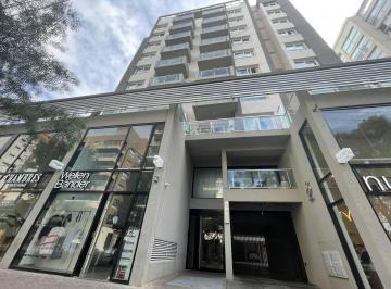 Departamento · 50m² · 2 Ambientes · 1 Cochera · Venta Departamento 2 Ambientes con Cochera en Centro de Ituzaingó Norte!