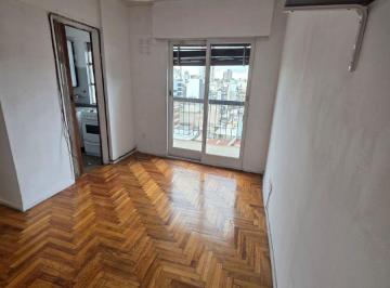 Departamento de 3 ambientes, Almagro · Departamento de 45 m² 3 Ambientes en Alquiler en Almagro La Visitas Viernes de 15 a 15:30 Chico