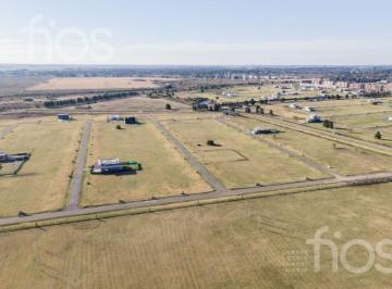 Terreno · 844m² · Venta Terreno en Los Pasos II - Barrios del Jockey - Fisherton