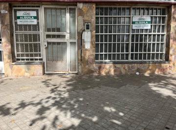 Local comercial · 20m² · Local en Av San Martin
