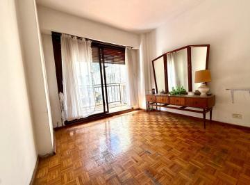 Departamento · 37m² · 2 Ambientes · Departamento 2 Ambientes con Patio y Balcon en Barracas Venta