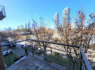 Oficina comercial · 130m² · 6 Ambientes · 1 Cochera · Oficina en Alquiler