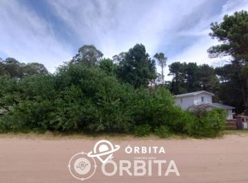 Terreno · 1040m² · Lote en Venta en Costa Esmeralda, Barrio Senderos 3