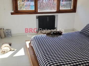 Departamento · 100m² · 5 Ambientes · Departamento en Alquiler con 3 Habitaciones por Escalera 1er Piso