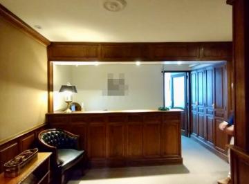 Oficina comercial · 244m² · 12 Ambientes · Oficina Comercial en Plena Ciudad en Mendoza