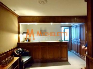 Oficina comercial · 244m² · 12 Ambientes · Oficina Comercial en Plena Ciudad en Mendoza