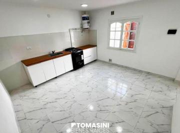 Departamento · 46m² · 2 Ambientes · PH de 2 Ambientes con Patio