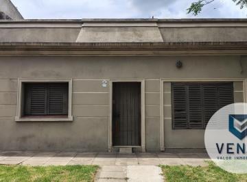 PH · 75m² · 3 Ambientes · Venta PH Tipo Casa 3 Amb. 2 Dorm, Gas, Todo en Pb, Terraza, Patio, Baulera, Piñero, J. L. Suarez