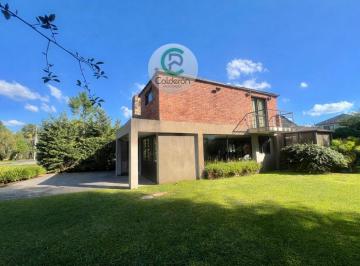 Casa · 185m² · 5 Ambientes · 2 Cocheras · Casa en Venta Country Club Banco Provincia
