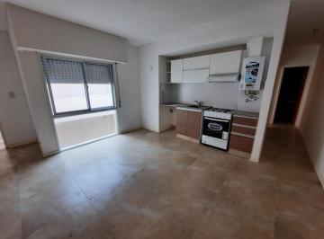 Departamento · 42m² · 2 Ambientes · Departamento en Venta, de 1 Dormitorio, Cercano a Facultad Medicina!