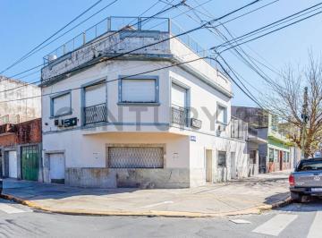 Terreno · 122m² · Venta Lote Esquina - Paternal