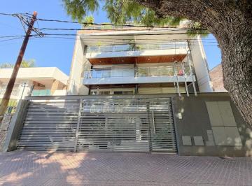 Departamento · 77m² · 3 Ambientes · 1 Cochera · Departamento en Venta Rosario, Alberdi.