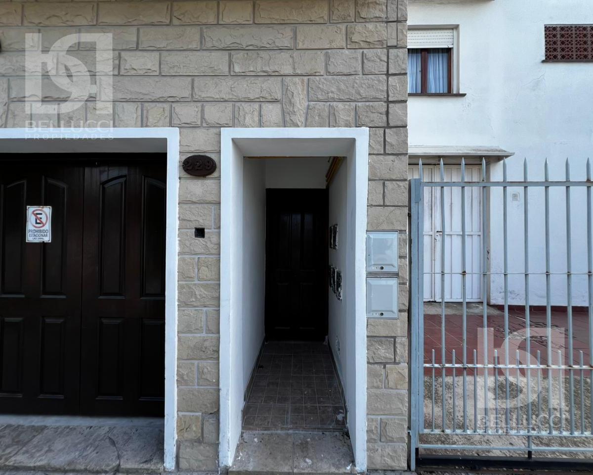 Ph 1 amb con patio privado, 24m² – José Hernández 233