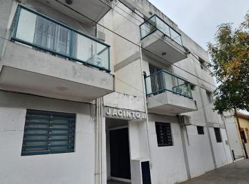 Departamento · 51m² · 3 Ambientes · Departamento 2 Dorm. en 1° Piso con Balcón en B° Pueyrredón
