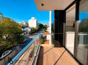 Departamento · 100m² · 3 Ambientes · 1 Cochera · Departamento en Guemes