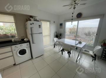Departamento · 140m² · 4 Ambientes · 1 Cochera · Semipiso en Venta con Cochera, Plaza Mitre.