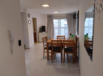 Departamento de 2 ambientes, Chacarita · 2 Amb 47 m² C/balcón Grande Vidriado, Tranquilo y Luminoso Chacarita