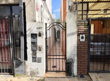 Casa · 85m² · 2 Dormitorios · Casa en Venta Rosario, Alberdi.