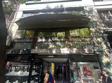 Oficina comercial de 5 ambientes, Tribunales · Av Callao 661 - 5 Amb