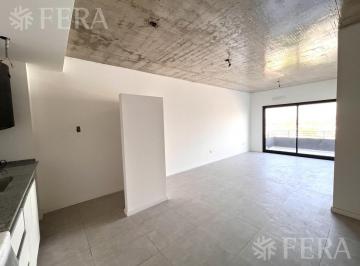 Departamento · 68m² · 3 Ambientes · Venta de Departamento Semipisos 3 Ambientes con Balcon en Wilde